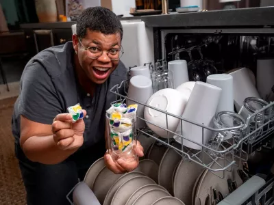 I will teach you how to use a dish washer